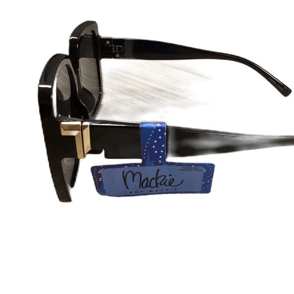 Bob Mackie sunglasses main image 4